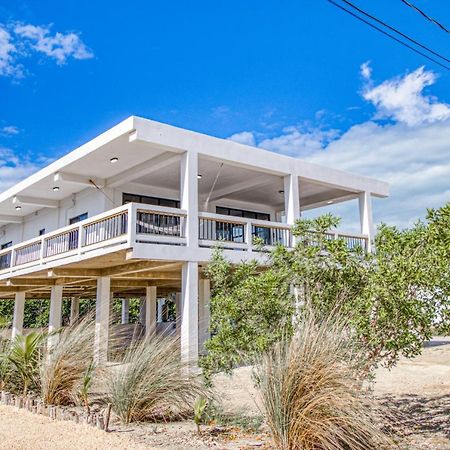 Villa Sea Lux San Pedro  Ngoại thất bức ảnh