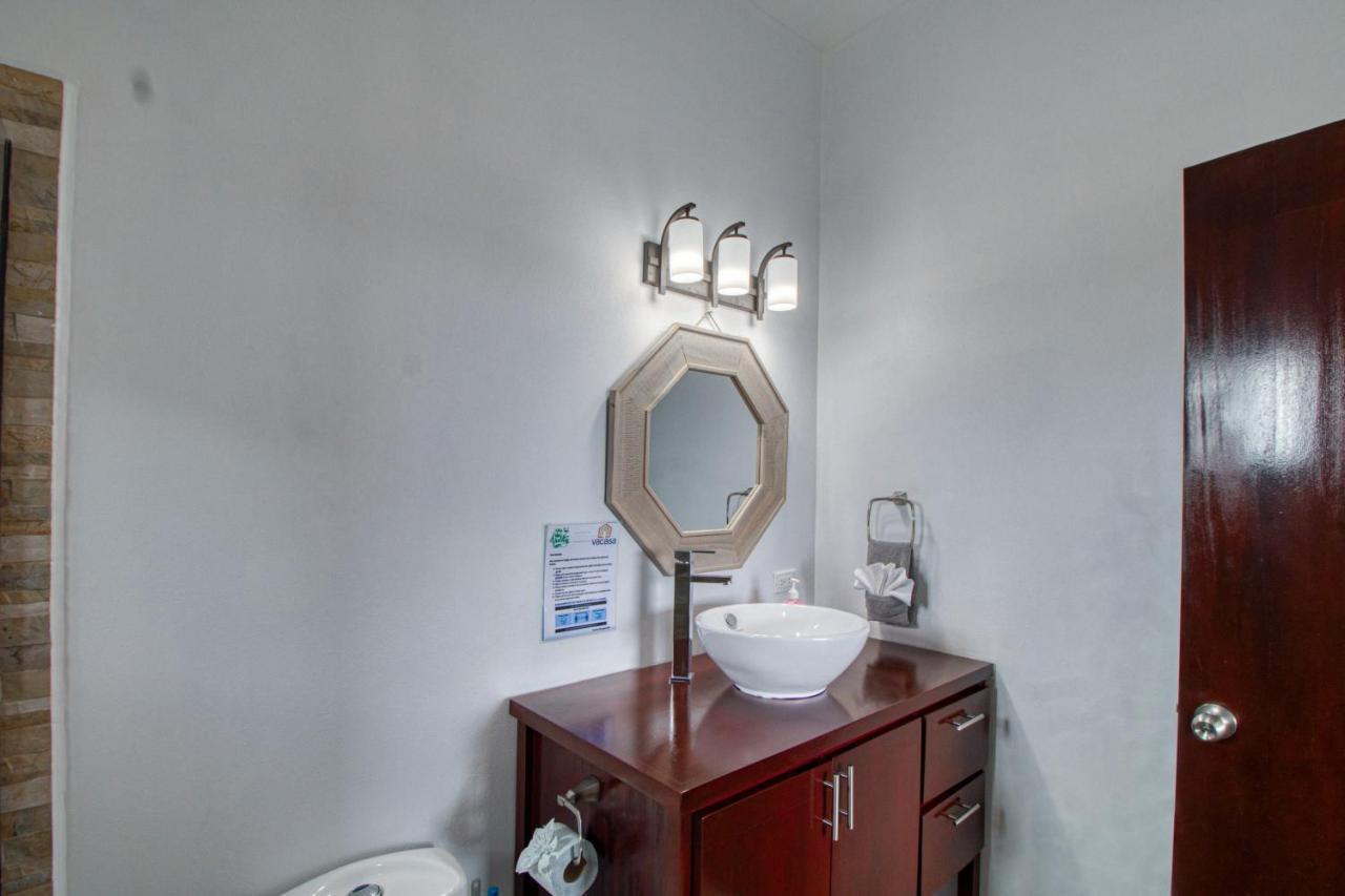 Villa Sea Lux San Pedro  Ngoại thất bức ảnh