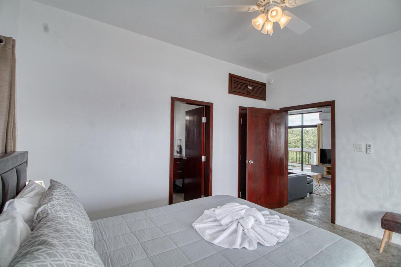 Villa Sea Lux San Pedro  Ngoại thất bức ảnh